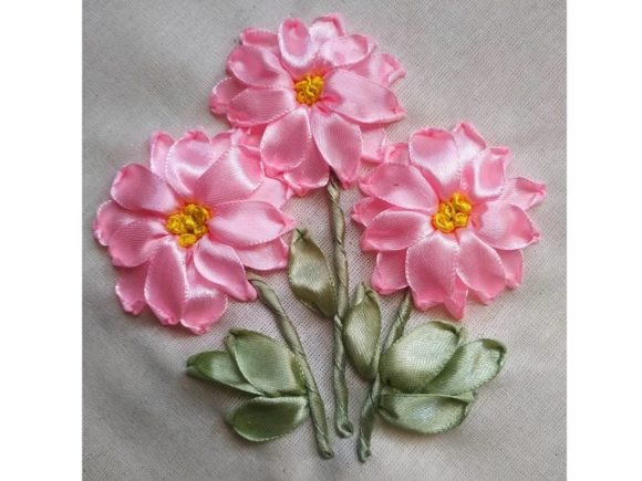 Review: Floral Ribbon Embroidery Tutorial for Sweatshirts